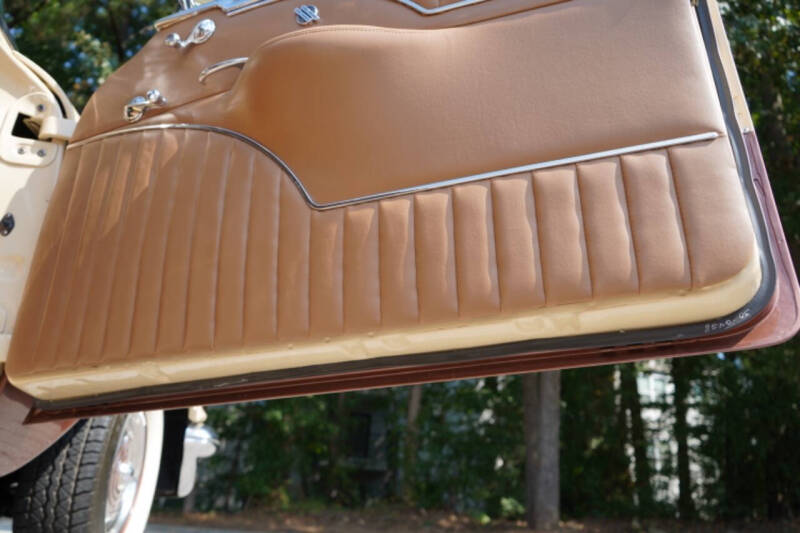 1956 Oldsmobile 88 Holiday Hardtop