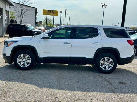 2017 GMC Acadia SLE-1