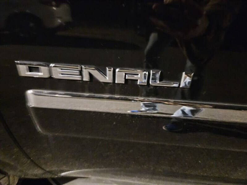 2011 GMC Yukon Denali