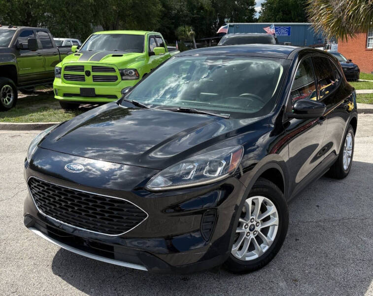 2020 Ford Escape SE
