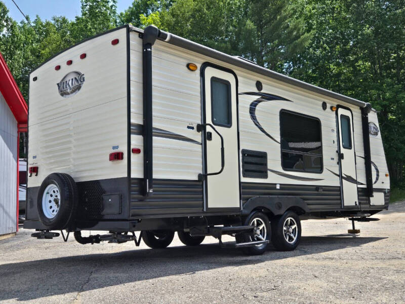 2017 Viking 21FQ