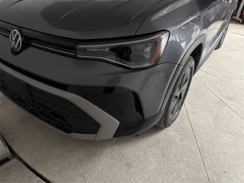 2025 Volkswagen Taos S