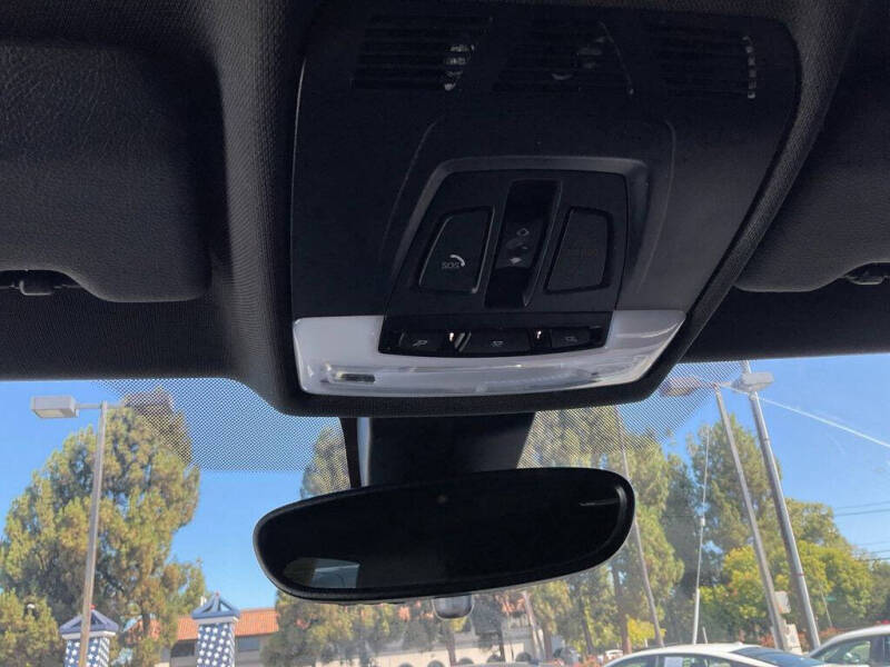 2023 BMW X2 sDrive28i