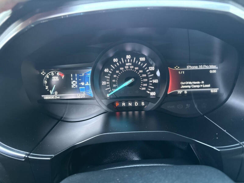 2020 Ford Edge Titanium