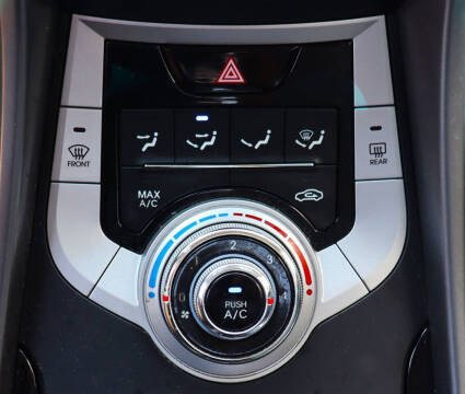 2012 Hyundai Elantra
