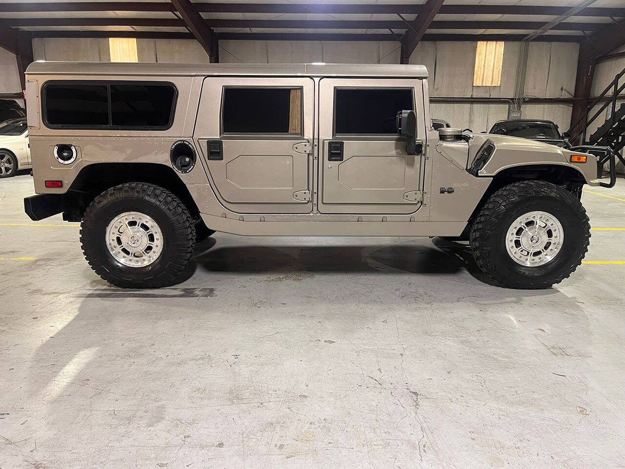 2003 HUMMER H1 for sale at Carnival Car Company in Victoria, TX