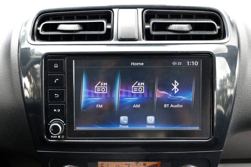 2024 Mitsubishi Mirage ES