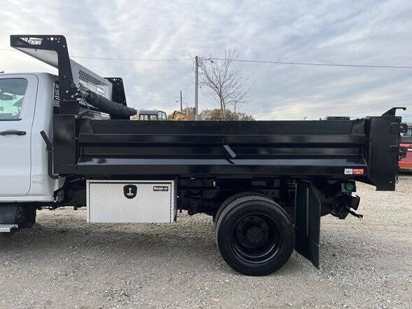 2022 Chevrolet Silverado 6500HD