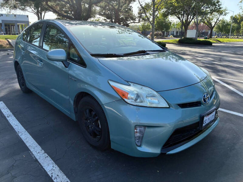 2013 Toyota Prius Three