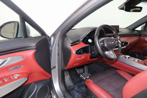 2023 Genesis GV70 2.5T Standard