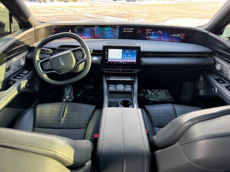 2024 Lincoln Nautilus Reserve