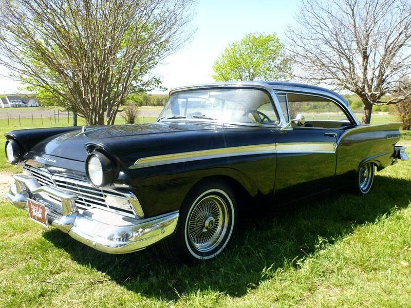 1957 Ford Fairlane