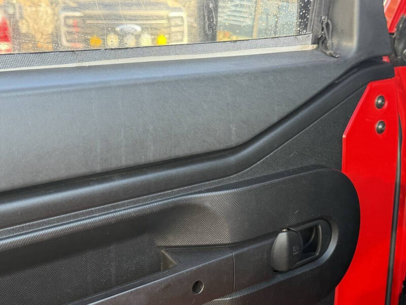 2017 Jeep Wrangler Willys Wheeler