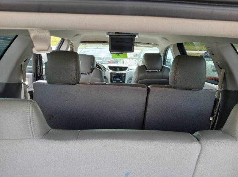 2017 Chevrolet Traverse LT