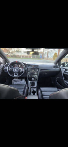 2016 Volkswagen Golf GTI SE