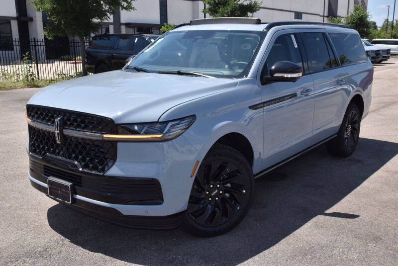 2026 Lincoln Navigator L Reserve