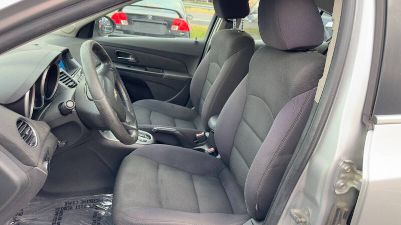 2012 Chevrolet Cruze LT Fleet