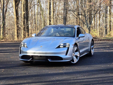 2020 Porsche Taycan Turbo