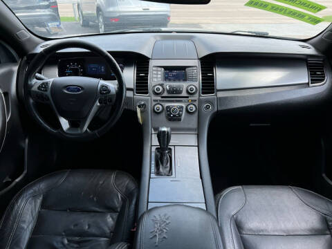 2014 Ford Taurus SEL