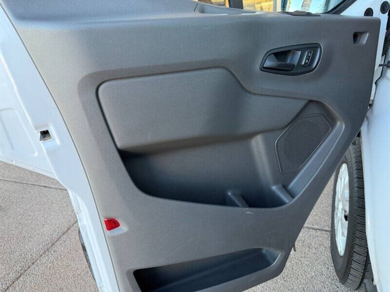 2022 Ford Transit 350 XLT