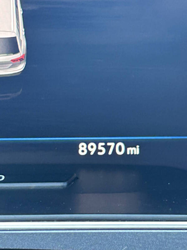 2018 Volkswagen Tiguan 2.0T SEL Premium