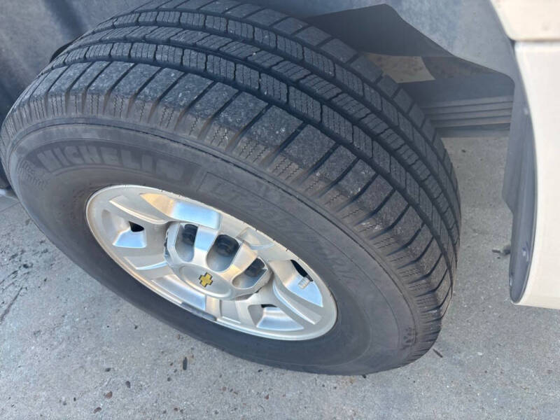 2012 Chevrolet Suburban LT 2500