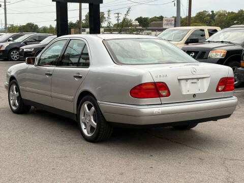 1999 Mercedes-Benz E-Class E 320