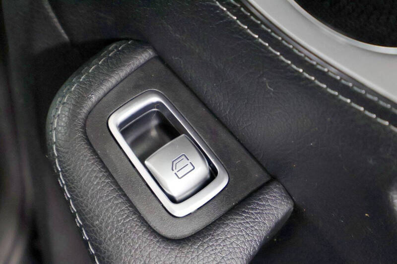 2015 Mercedes-Benz C-Class C 300