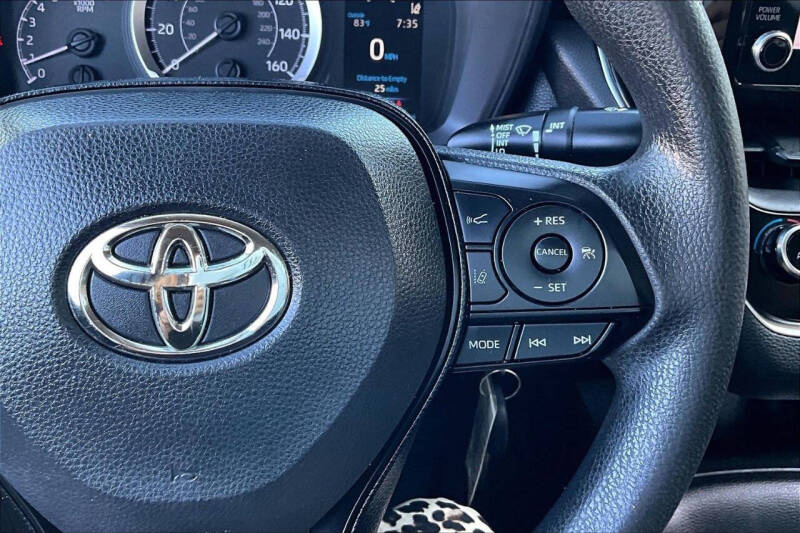 2020 Toyota Corolla LE