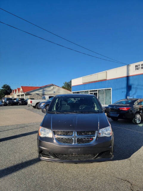 2016 Dodge Grand Caravan for sale at Husky auto sales & service LLC in Milford, DE