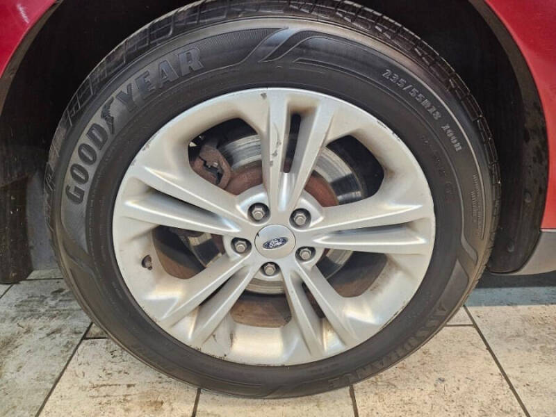 2014 Ford Taurus SEL