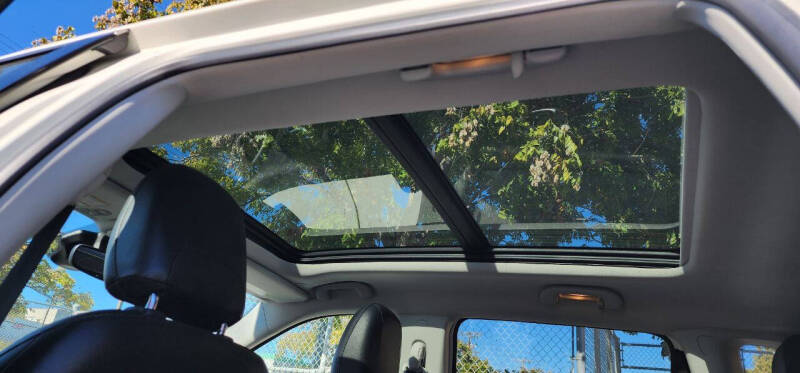 2020 Jeep Compass Sun and Safety Edition