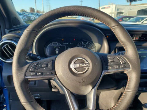 2024 Nissan Kicks SR