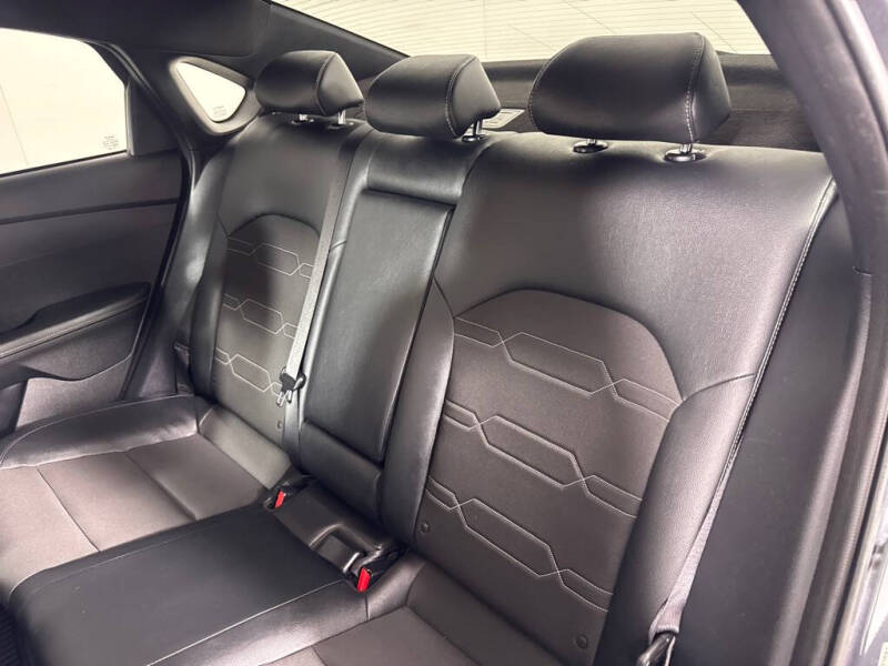 2022 Kia Forte GT Line