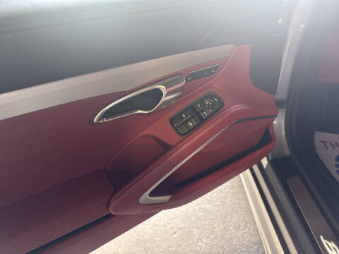2025 Porsche 718 Boxster S