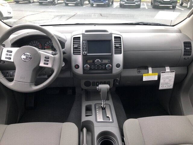 2019 Nissan Frontier SV