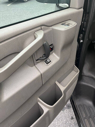 2018 Chevrolet Express 2500