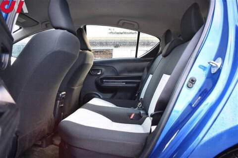 2017 Toyota Prius c One