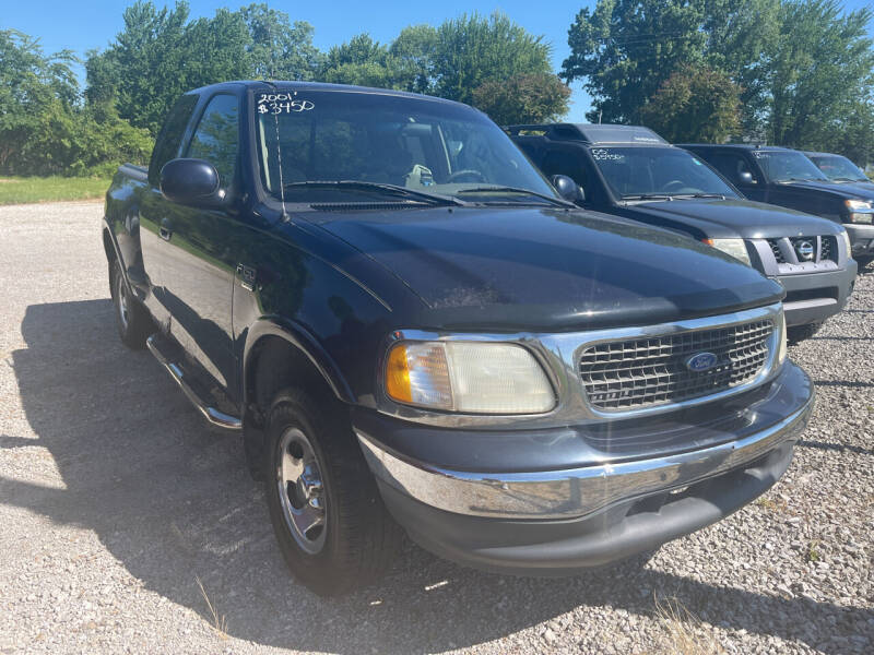2001 Ford F-150 for sale at HEDGES USED CARS in Carleton MI