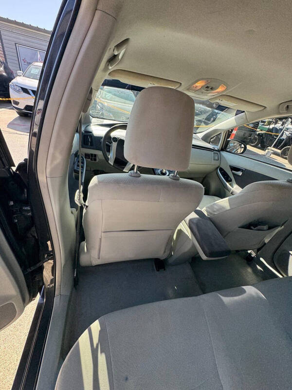 2011 Toyota Prius Two