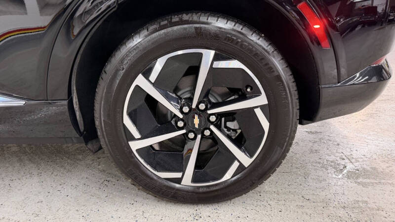 2025 Chevrolet Equinox EV LT 2