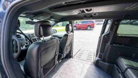 2014 Dodge Grand Caravan R/T