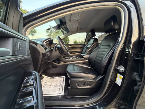 2020 Ford Edge SEL