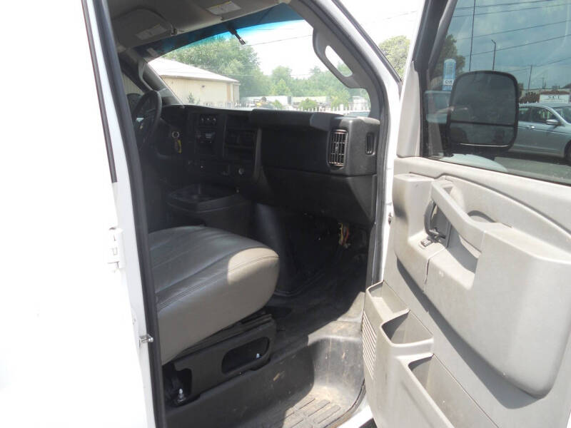 2016 Chevrolet Express 2500