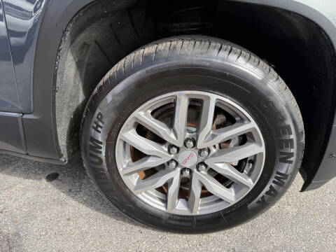 2019 GMC Acadia SLE-2