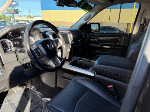 2017 RAM 1500 Laramie