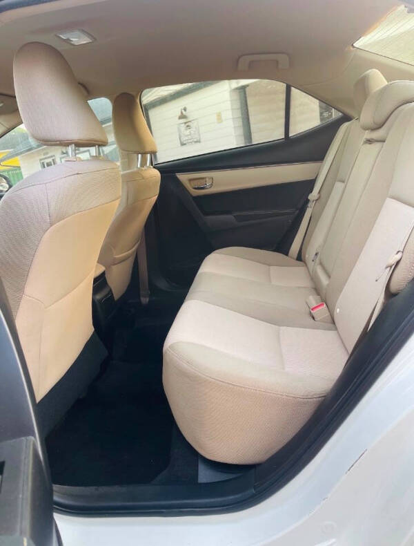 2015 Toyota Corolla LE