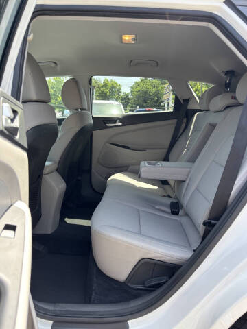 2020 Hyundai Tucson SE
