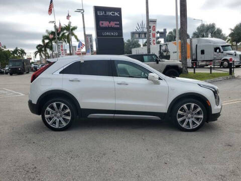 2023 Cadillac XT4 Premium Luxury