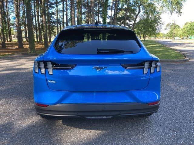 2024 Ford Mustang Mach-E Select